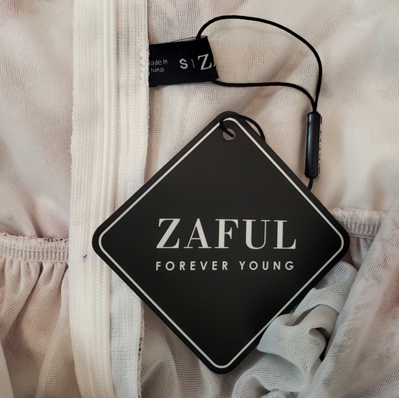 NWT ZAFUL Romper Mini Dress - Picture 4 of 4